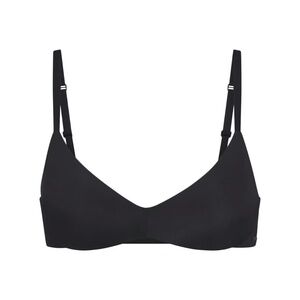 SKIMS Wireless Form Push-Up Plunge Bra 34C
